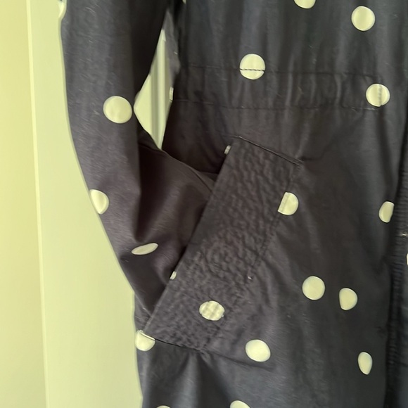 Hooded Trench coat navy blue and white polka dots size medium. Knee length - Picture 3 of 6